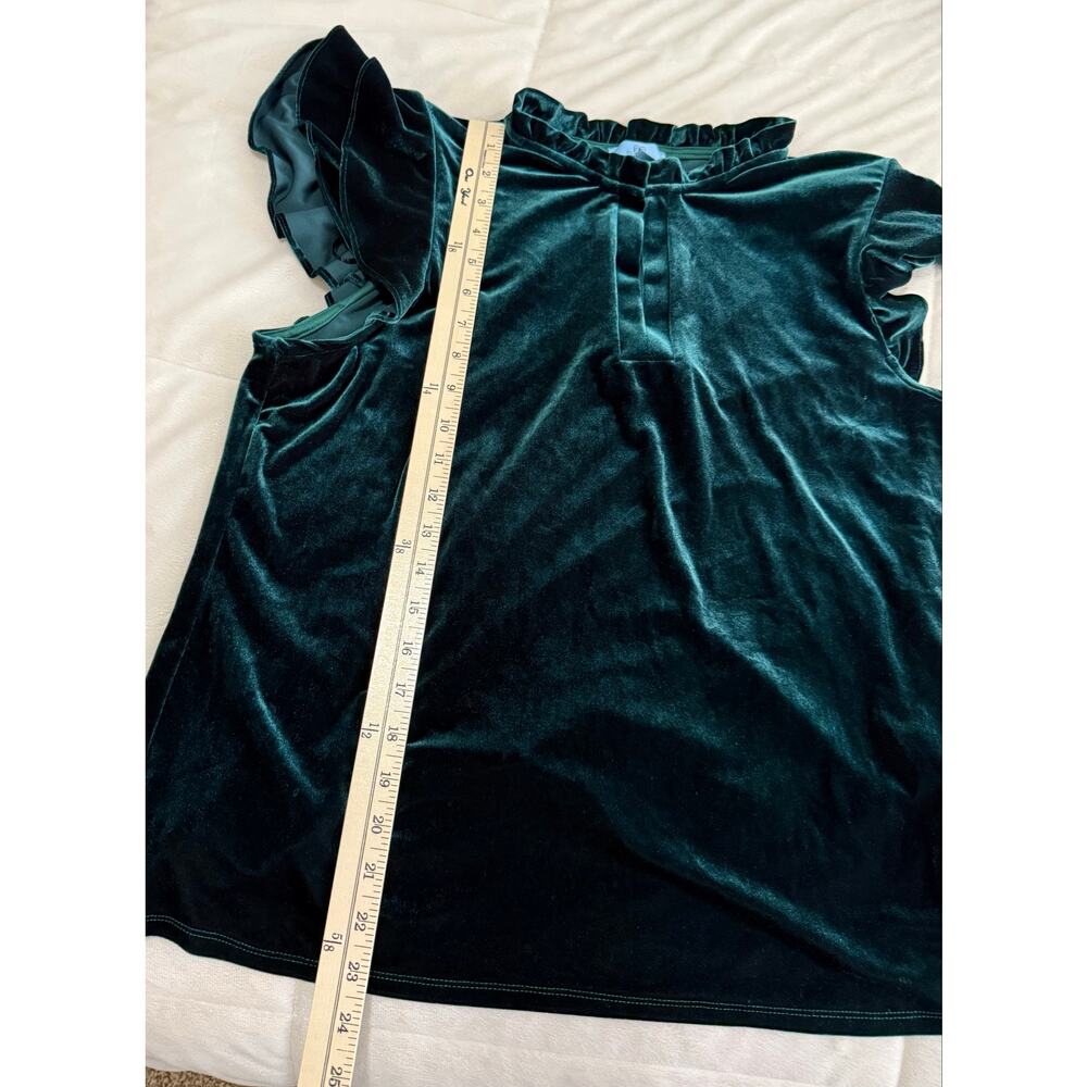 CeCe XL Emerald Green Velvet Flutter Sleeve Mock Neck Blouse Top - Picture 5 of 6